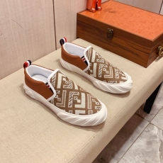 Fendi Low Shoes